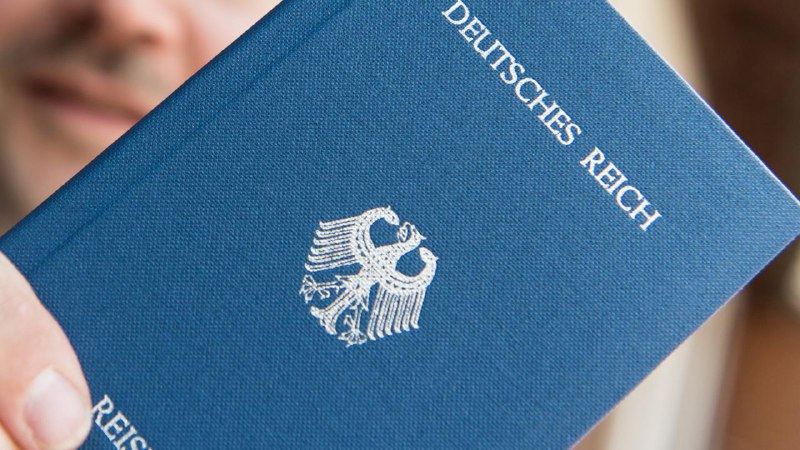 [254 offene Haftbefehle gegen "Reichsbürger" und …