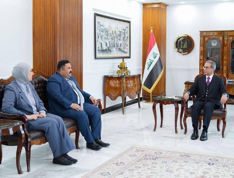 اعضاء تحالف خدمات في رحاب مجلس …