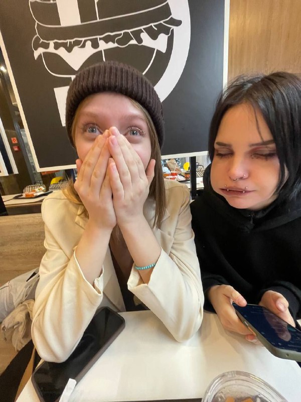 𝒀𝑨𝑵𝑪𝑯𝑬