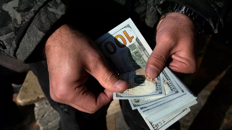 ***💢***تضعیف بیشتر ریال ایران در پی …