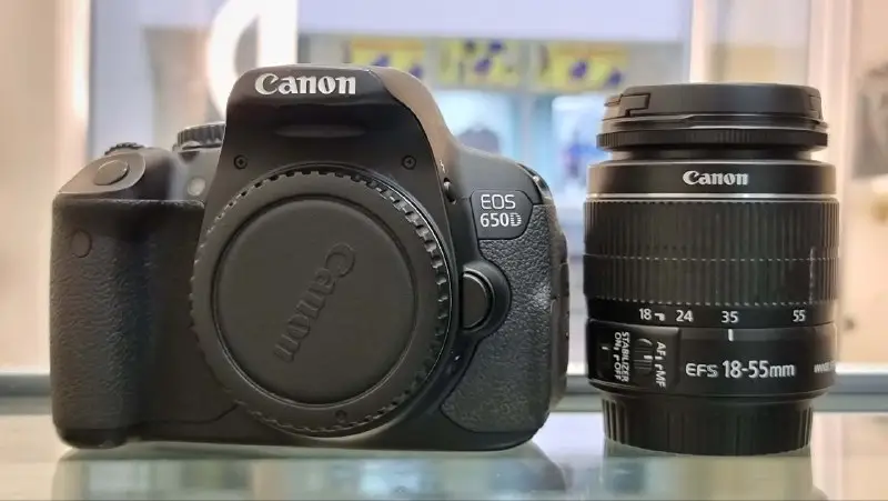 Canon 650D Camera