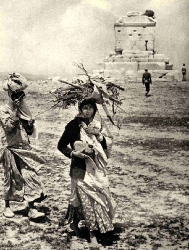 قدیمی ترین عکسی که از مقبره …