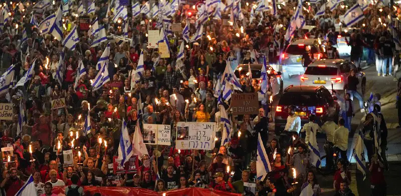 [אלפי מוחים מפגינים בירושלים: קוראים לבחירות …