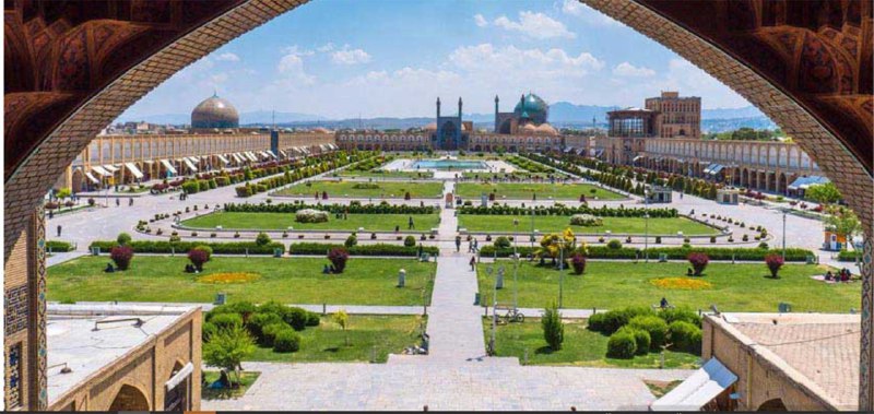 چشم‌انداز میدان نقش جهان اصفهان از …