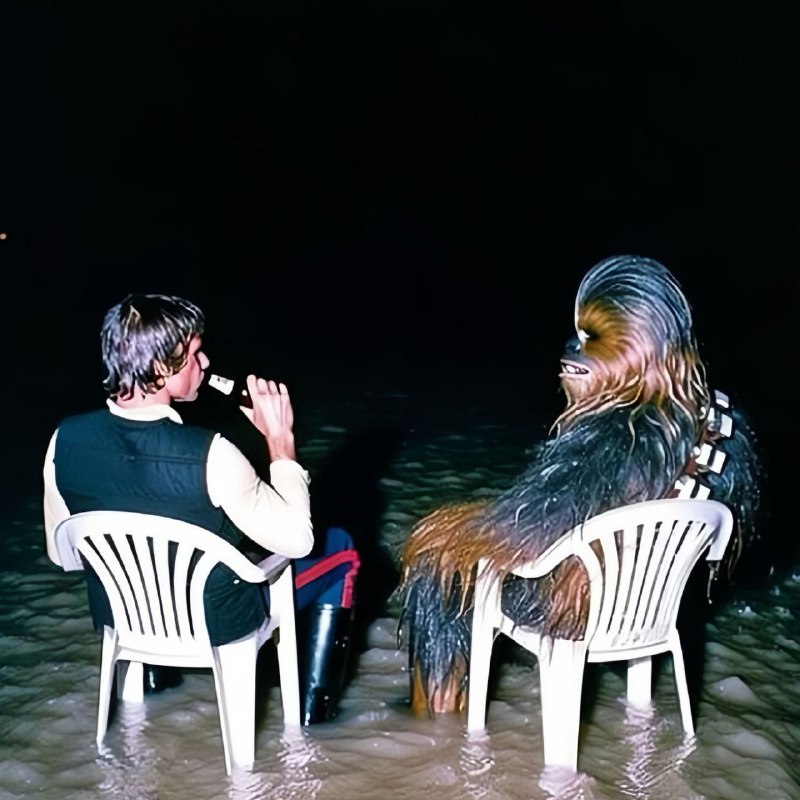 Sitting + [#StarWars](?q=%23StarWars)