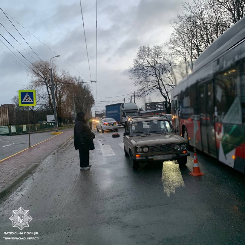 *****❗️***Збили людину на Текстильній**.