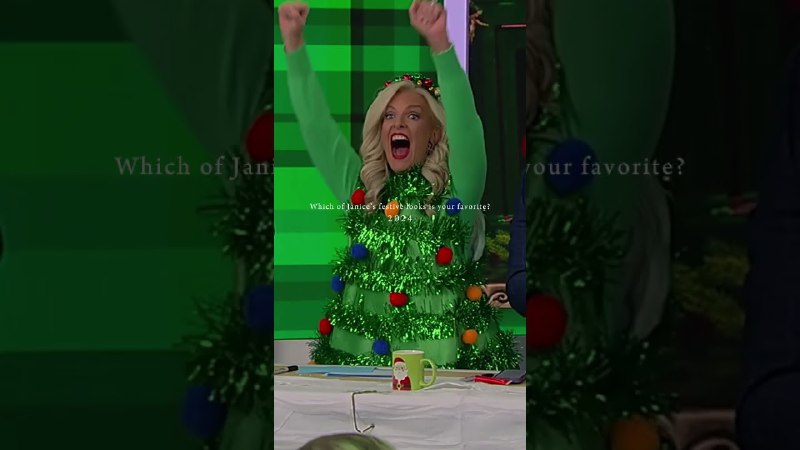 **Janice Dean's festive outfits through the …