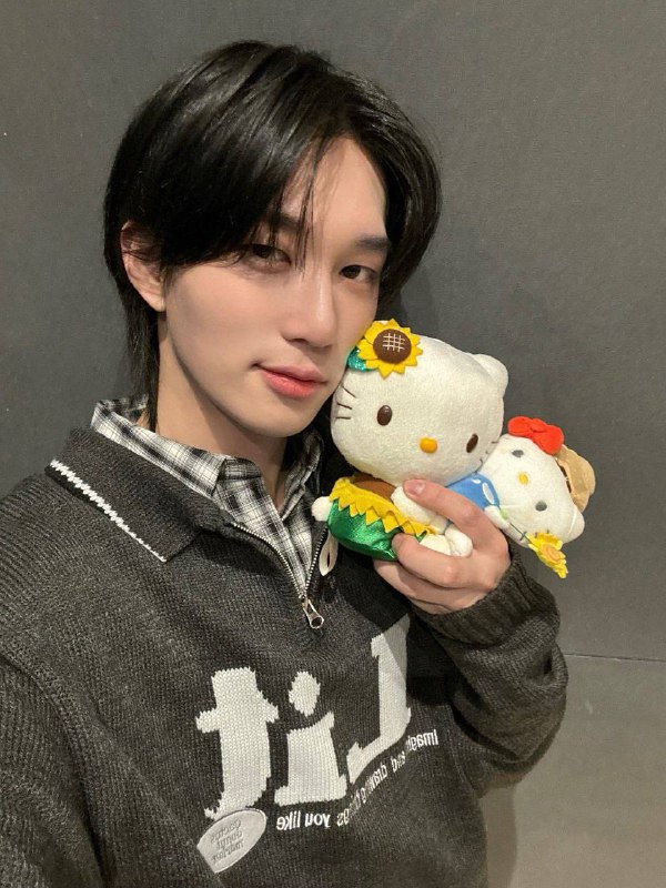***sad song fan sign event for …
