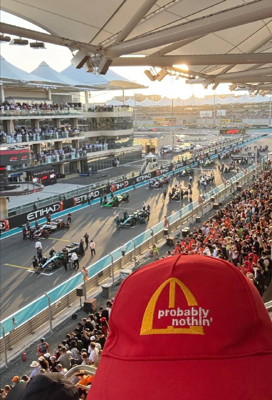 ***🏎*** **Formula 1, Binance Private Event, …