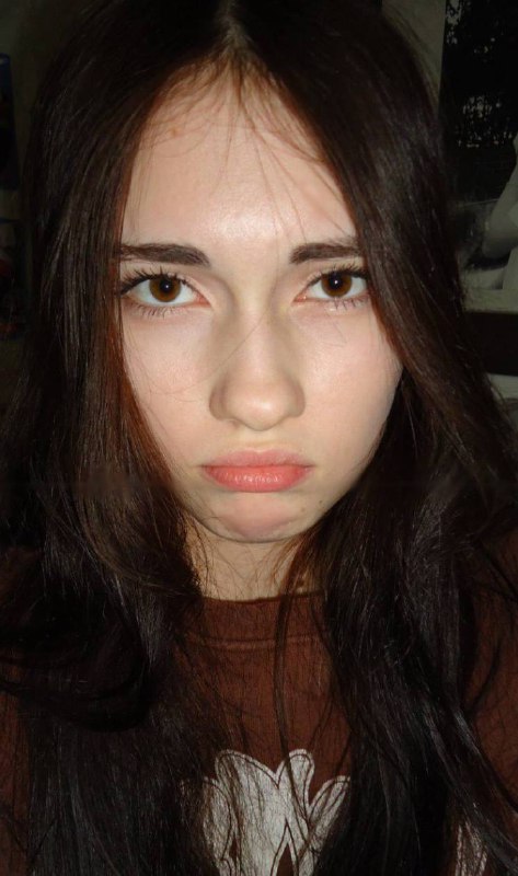 no makeup + back cam