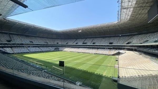 ***Dirigentes do Atlético-MG realizaram uma visita …