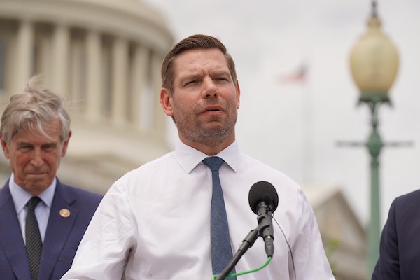 [​](https://trendingpoliticsnews.com/wp-content/uploads/2023/05/shutterstock_2184093151.jpg)**Eric Swalwell Admits Defeat Over House …