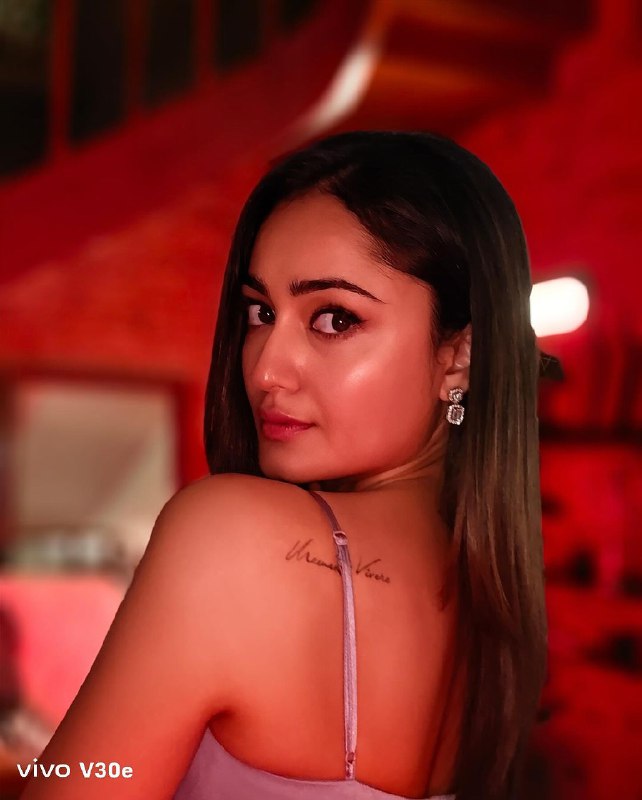 Tridha Chaudhary 💃