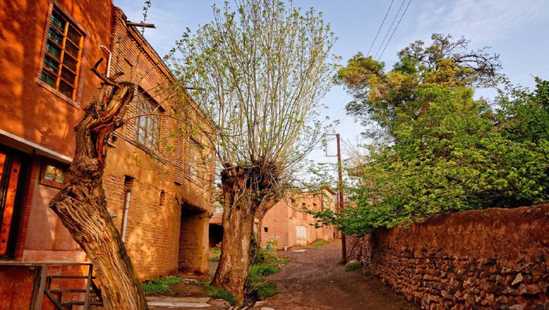 نگاهی به روستای زیبای ابیانه