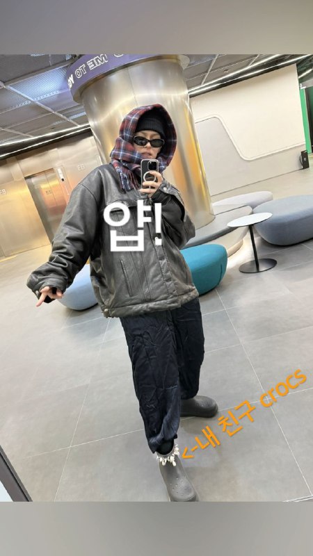 [**#WEVERSE**](?q=%23WEVERSE) • **Yoshi** via **Weverse Moments**.