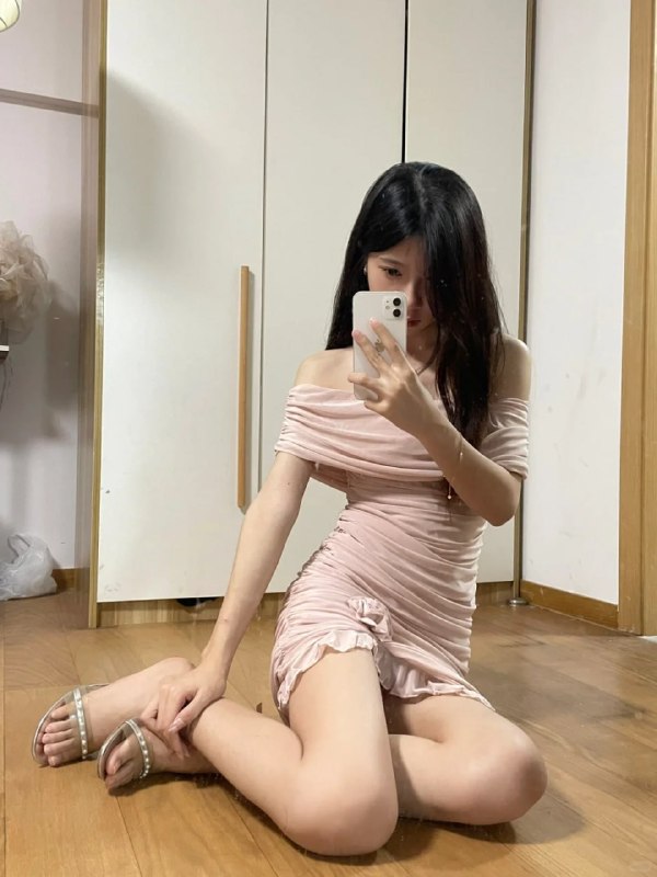 姍姍 162cm.47kg.C奶.24歲