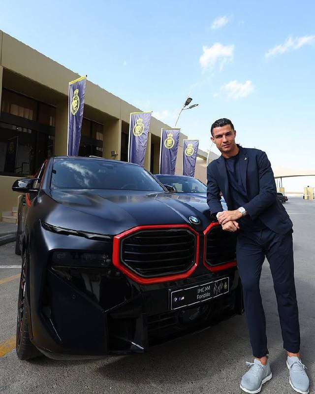 رونالدو و ماشین BMW جدیدش که …