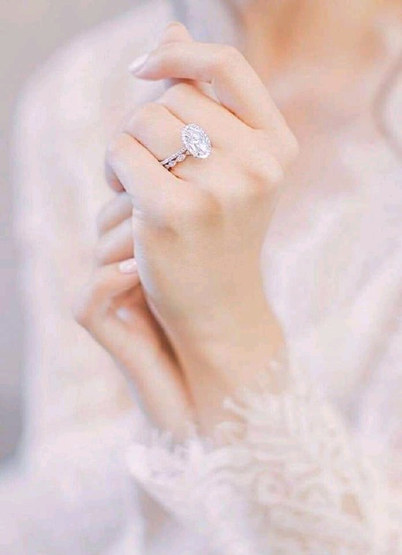 ******🕊***Афзаллик истасанг, ҳеч кимдан афзаллик даъво …