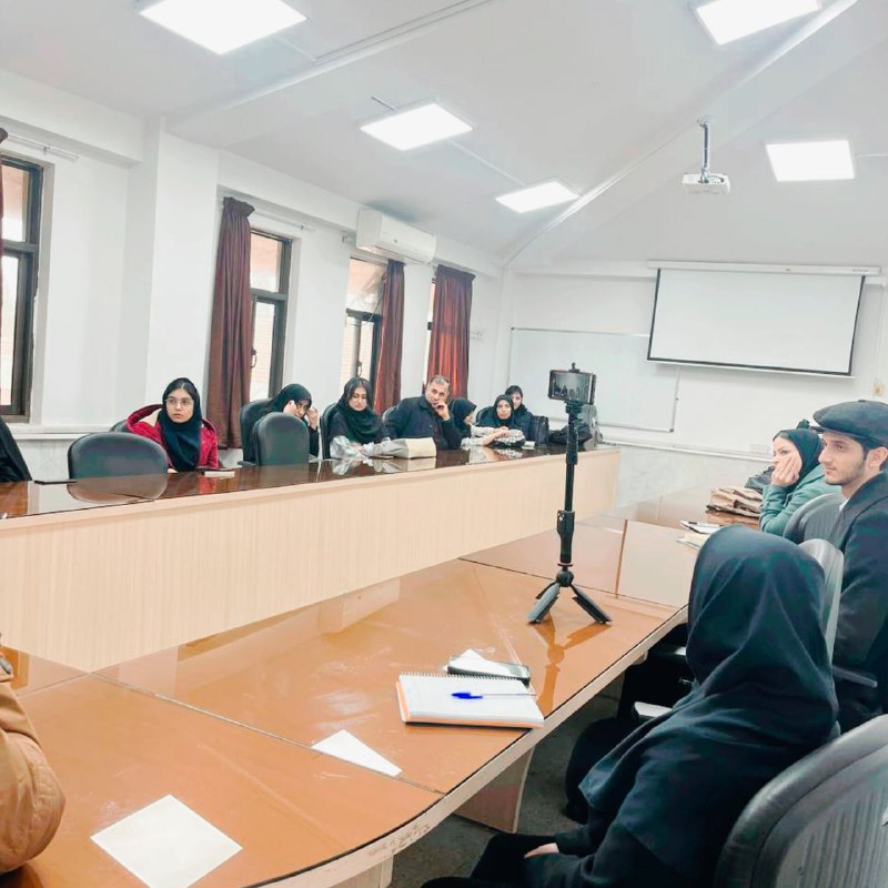 انجمن علمی زبان و ادبیات فارسی