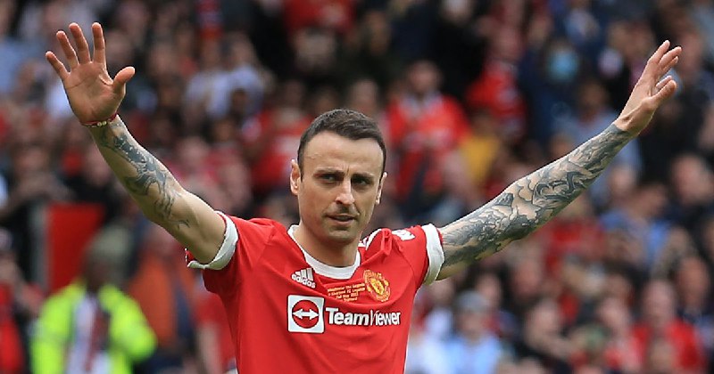 Dimitar Berbatov set for Old Trafford return as Man United decision made