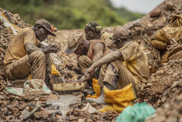 ***🇰🇪*****Kenia rajoittaa raakakullan vientiä edistääkseen paikallista …