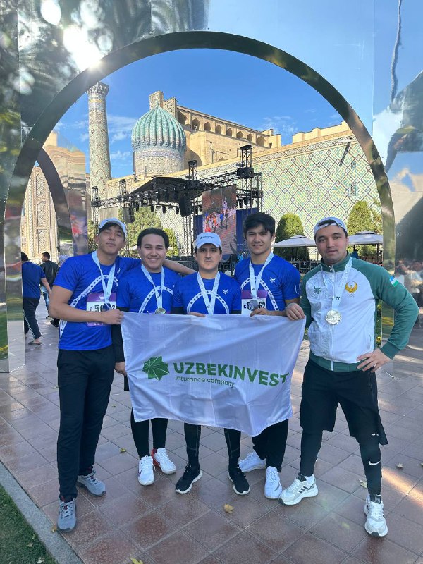 Uzbekinvest_Team