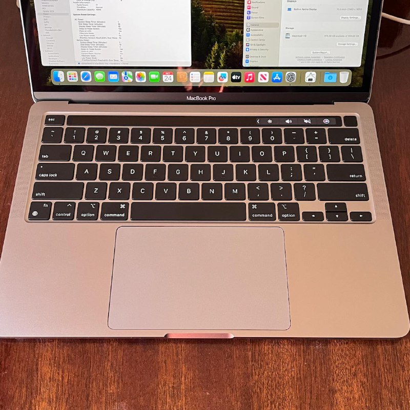 Uz Macbook