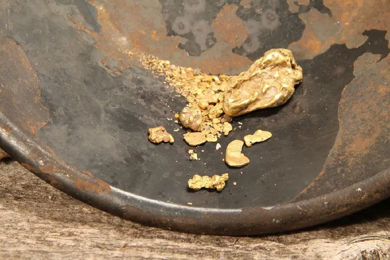 320.000 Tonnen reines Gold in Uganda gefunden!
