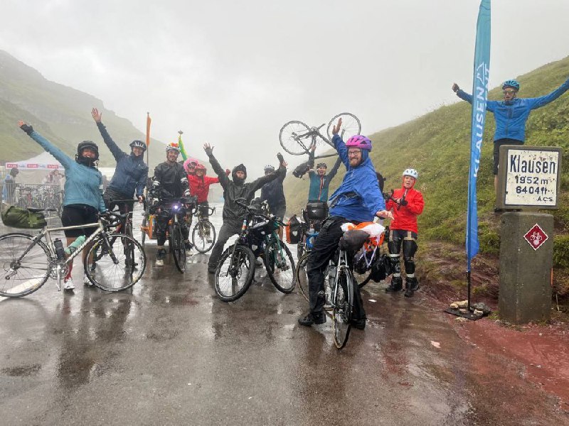 Der Klausenpass? Ganz autofrei? Da müssen …