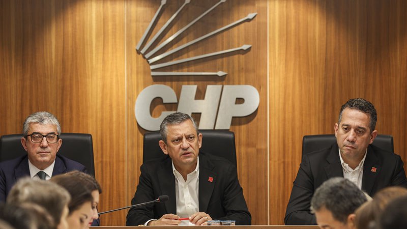 **CHP’den İstanbul’da kapalı grup toplantısı**