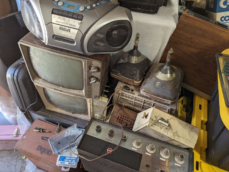 Vintage Tech Gore