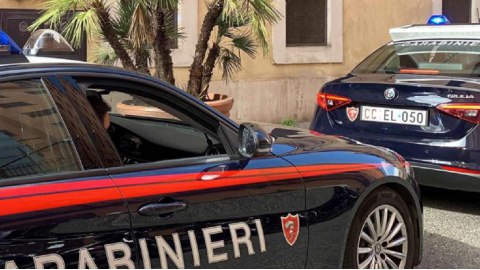 Fallito colpo in chiesa, ladri rubano …