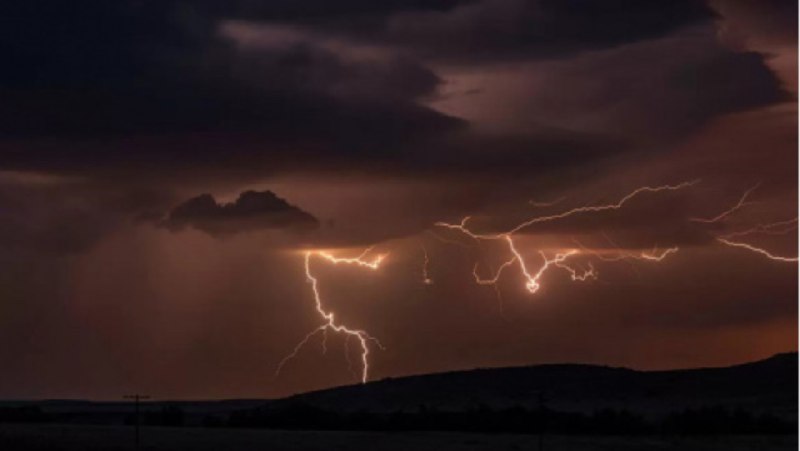 ALLERTA meteo per temporali e rischio …