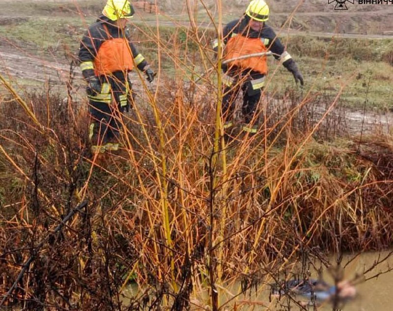 *****😢*** На Вінниччині з водойми дістали …