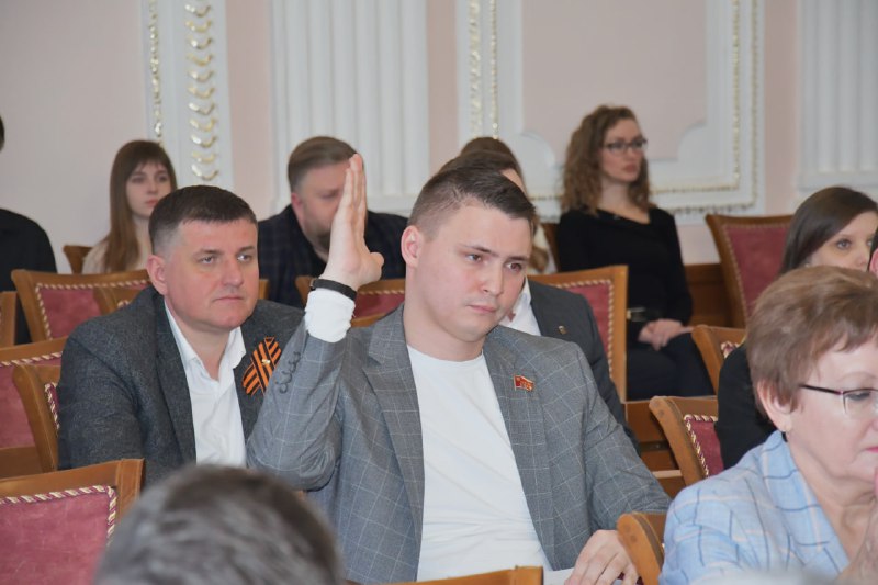 >Ворожко_Роман<