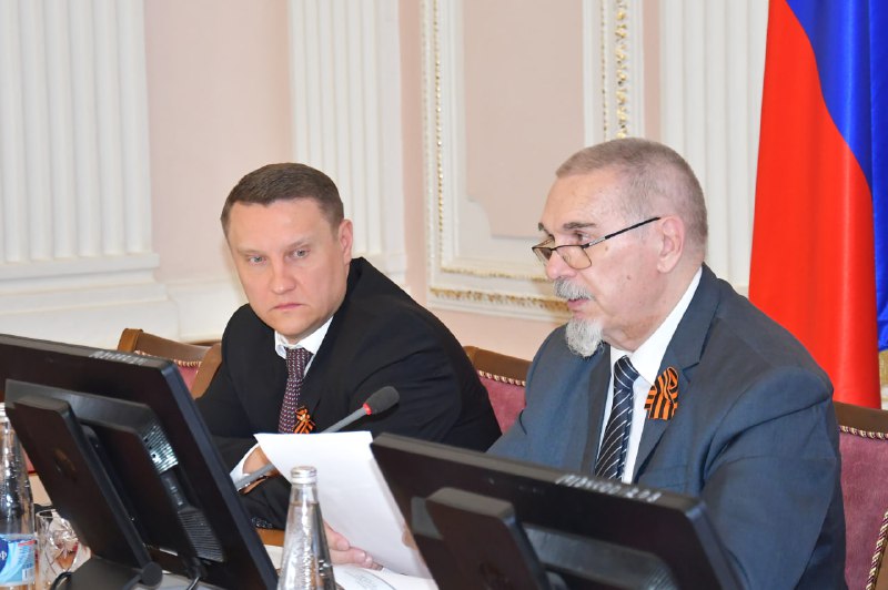 >Ворожко_Роман<