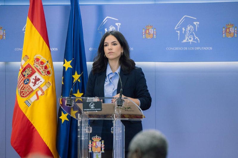 **Pepa Millán en rueda de prensa:**