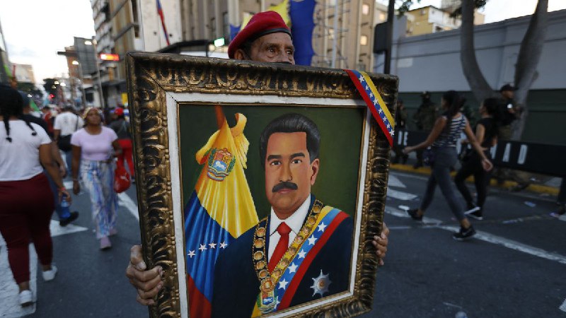 Víctor Salmerón Economía