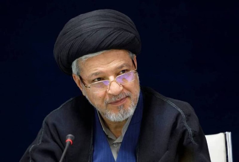 ***?***چگونه روحانی دارای خانواده مقیم انگلیس …