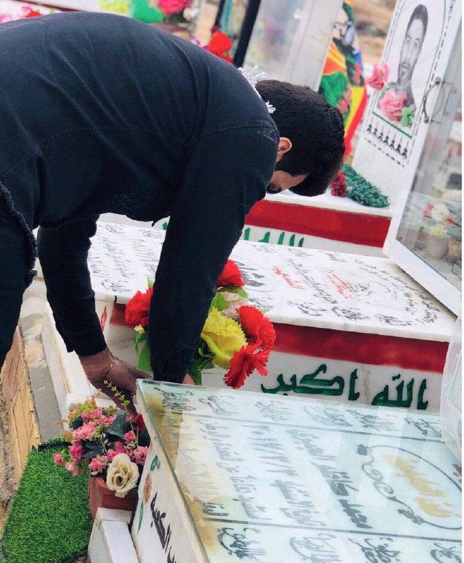 أفنيتُ عُمري