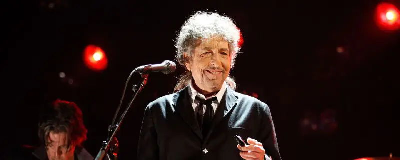 Tangled Up in Blues: Check Out Bob Dylan Performing with Jimmie Vaughan at Final Show of His Latest Tour