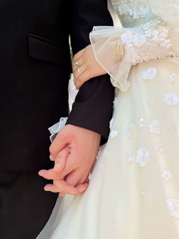 ولا يصيبك شك ، أنت أجمل …