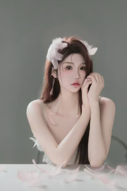 外围（鑫美尤物）赏妃频道?