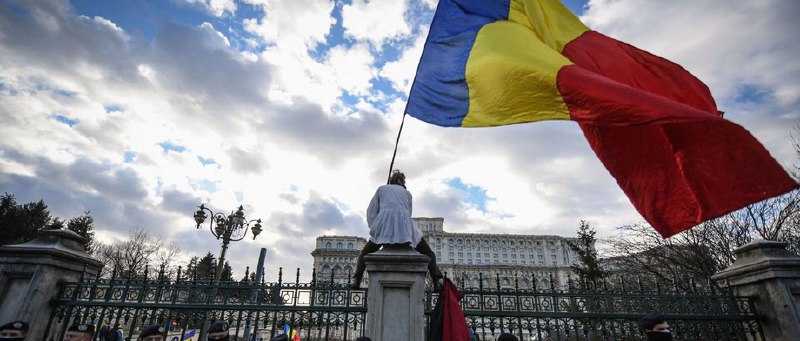 **Руминияда президент сайлови натижалари бекор қилинди**