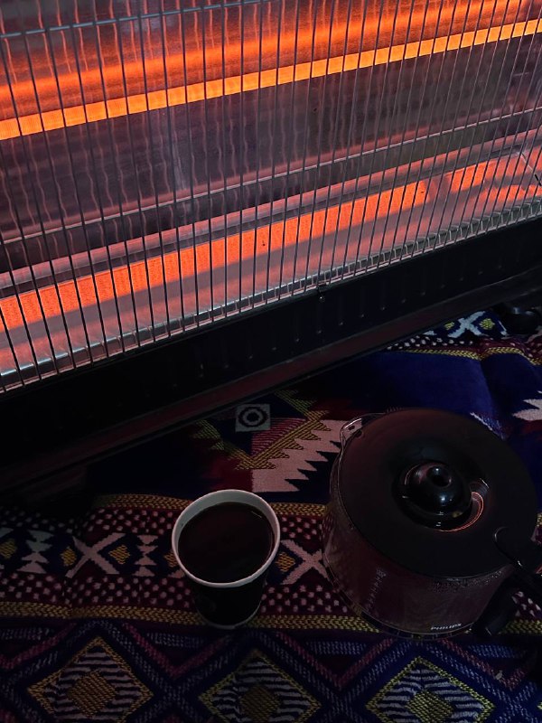 وقد أصبحَ مِن تَهَكُّمِ الحياةِ بأهلِها …