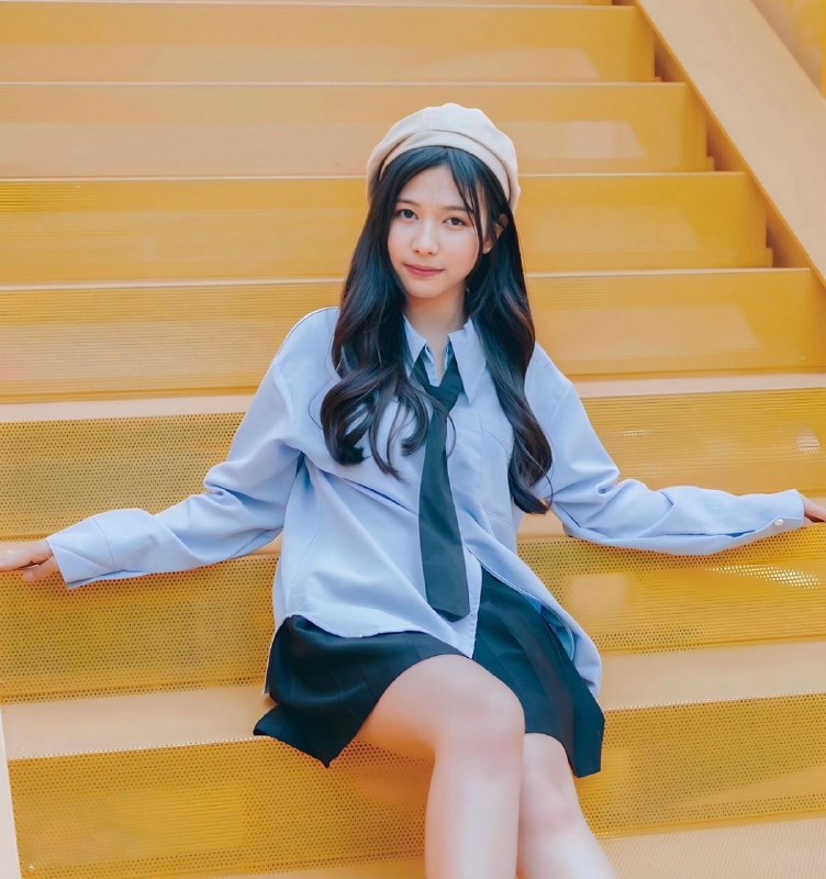学生妹子