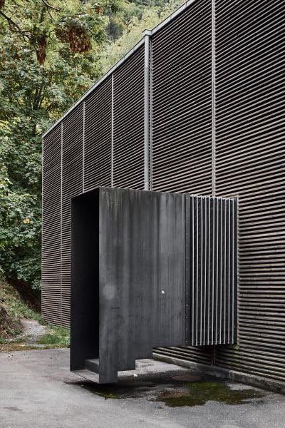 PETER ZUMTHOR