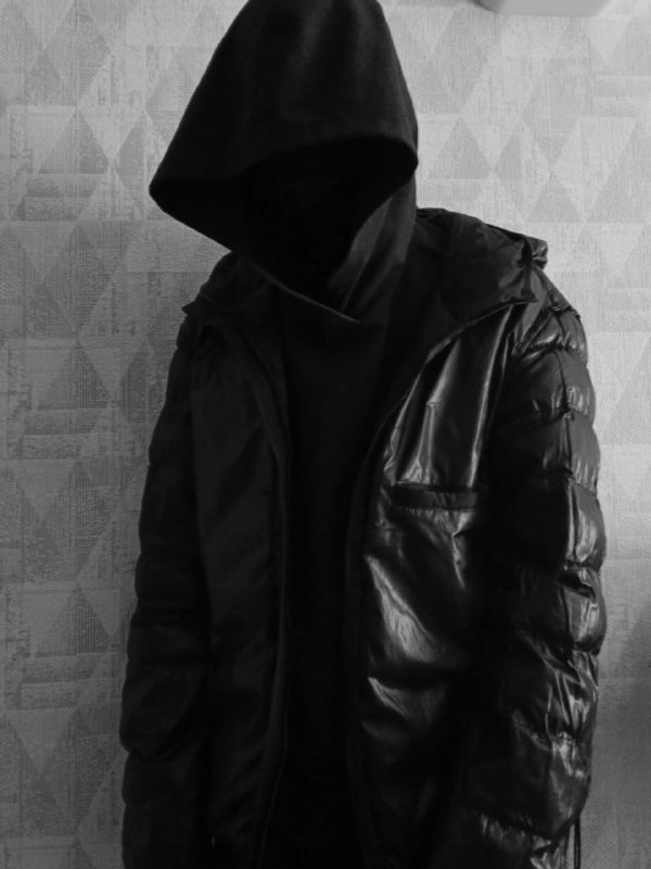 Dxrk Chxnnel.