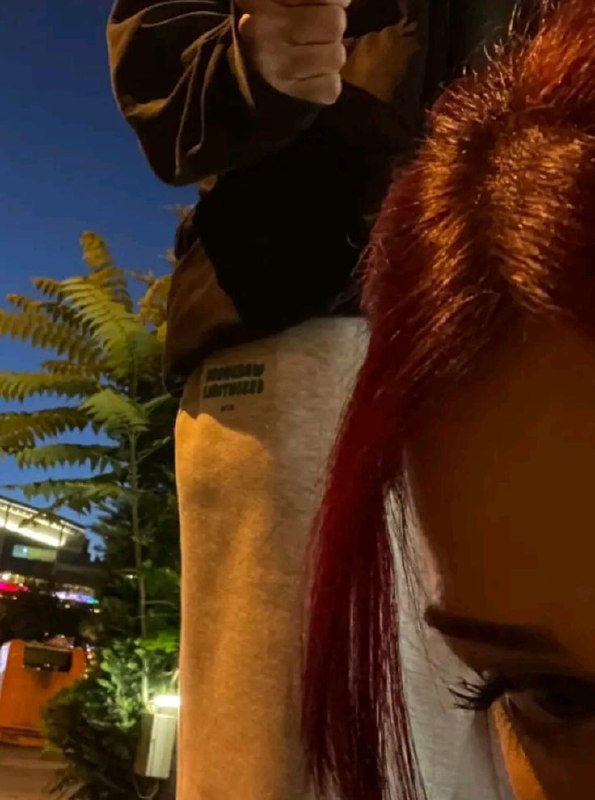 چەند بە غەریبی غەریبیت دەکەم... ***🧡******🌞***