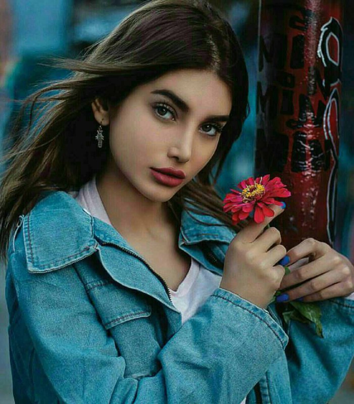 سلاملار سئوگیلے دوسلار...